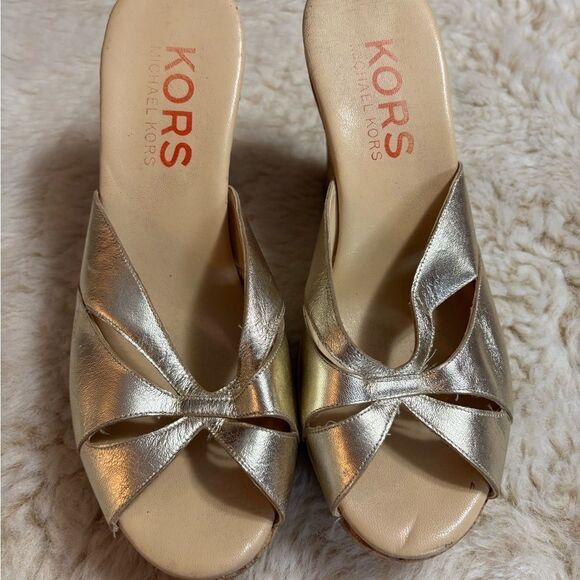 Vintage Y2K Michael Kors Gold Wedge Sandals - Picture 8 of 10